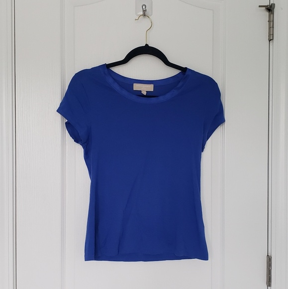 🎈 BANANA REPUBLIC Luxe touch bright blue tee - Picture 1 of 5